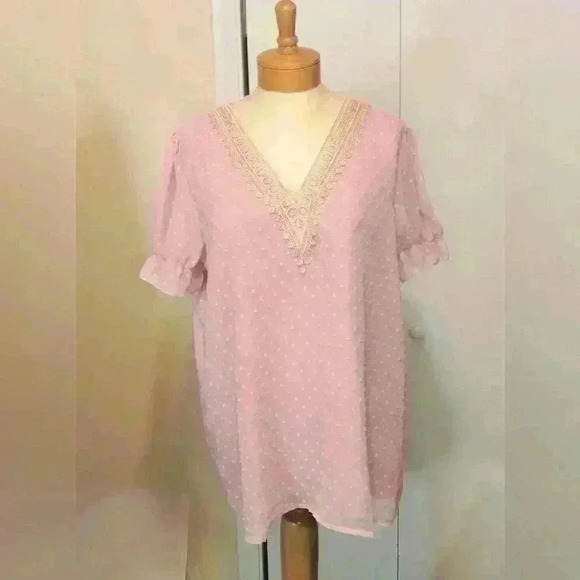 Womens Pink Lace V Neck Puff Short Sleeve Top Swiss Dot chiffon size Large NWT - Picture 10 of 10